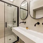 1#new 8 Personnes- Saint Germain Notre-dame شقة باريس