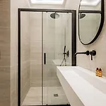 1#new 8 Personnes- Saint Germain Notre-dame *