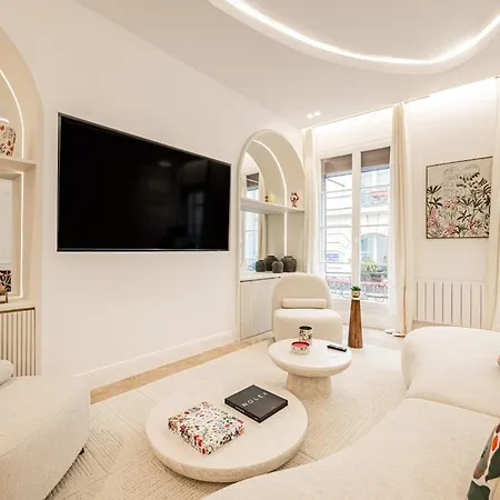 1#new 8 Personnes- Saint Germain Notre-dame شقة