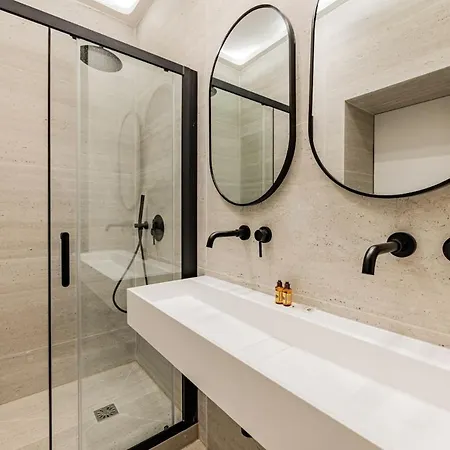 1#new 8 Personnes- Saint Germain Notre-dame 아파트 파리